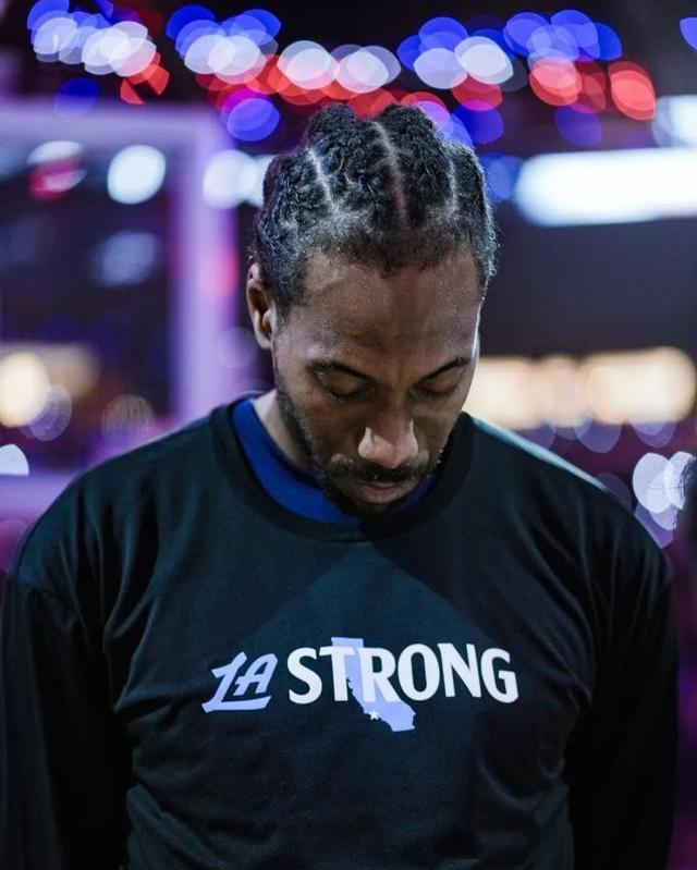 李金羽：中国足球前一段已经掉冰窟窿里了，目前处于恢复期（李金羽：此前中国足球跌入低谷，如今正处于恢复阶段）