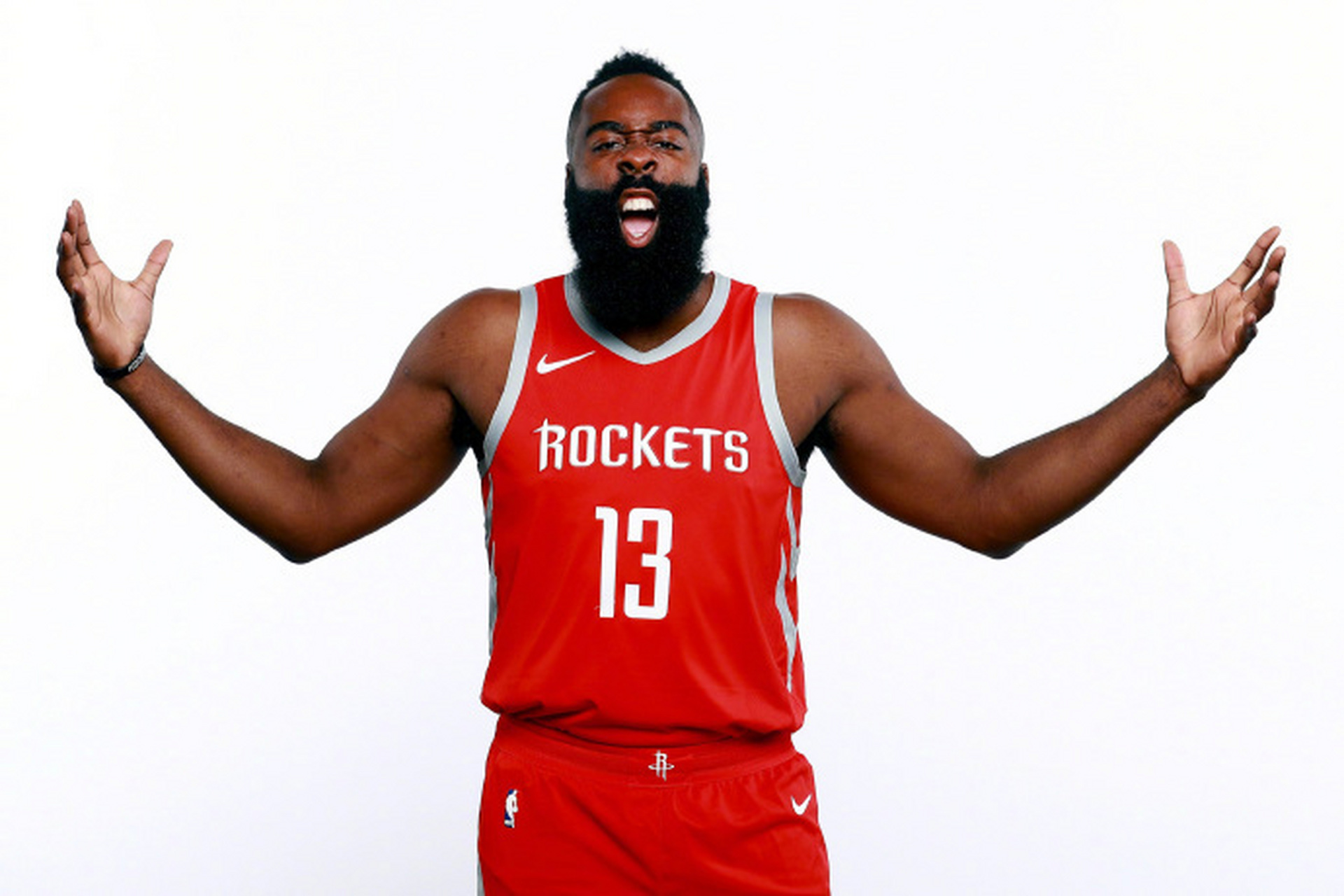 费兰-托雷斯帽子戏法领衔，巴尔吉首球惊艳：巴萨三将书写拉卡图哈尔之夜（费兰·托雷斯戴帽领衔，巴尔吉处子球惊艳，巴萨三将共谱拉卡图哈尔之夜）