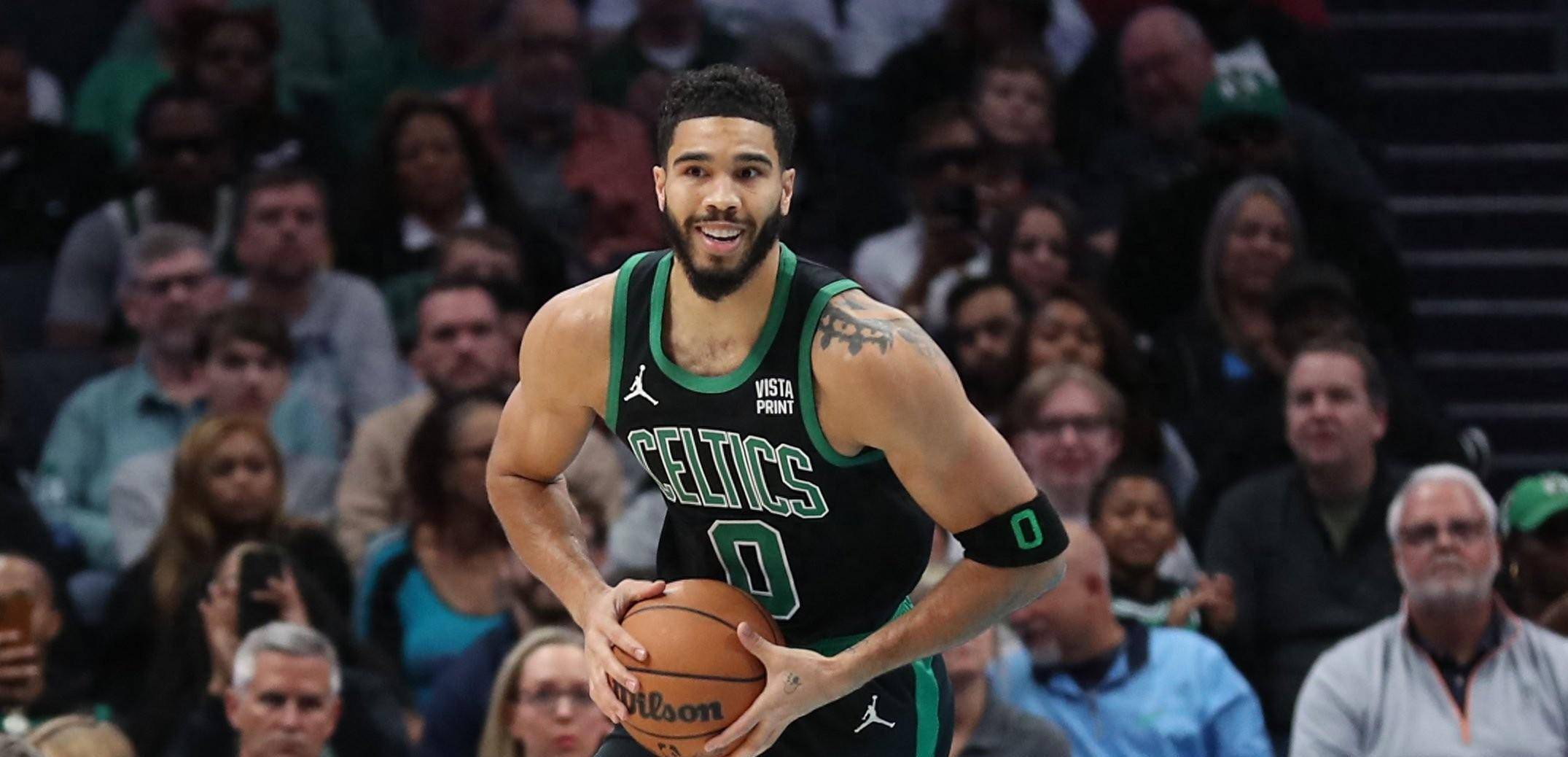 塔奇纳迪：场上有劳塔罗这样的领袖很重要，他是个出色的领袖（塔奇纳迪：拥有劳塔罗这样的场上领袖至关重要，他的领导力十分出色）