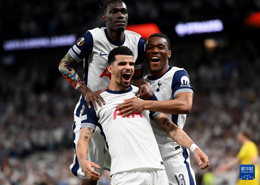 德转列巴甲最贵11人：罗克3500万领衔，多位欧洲豪门旧将入选（德转评选巴甲身价最高11人：罗克3500万居首，多名欧洲豪门旧将上榜）