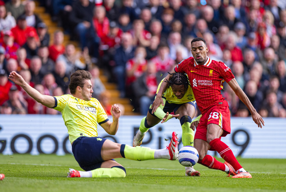 首尔主帅：成都防守做得很好，很遗憾我们没能创造太多机会（首尔主帅赞成都防线稳固，遗憾球队进攻机会有限）