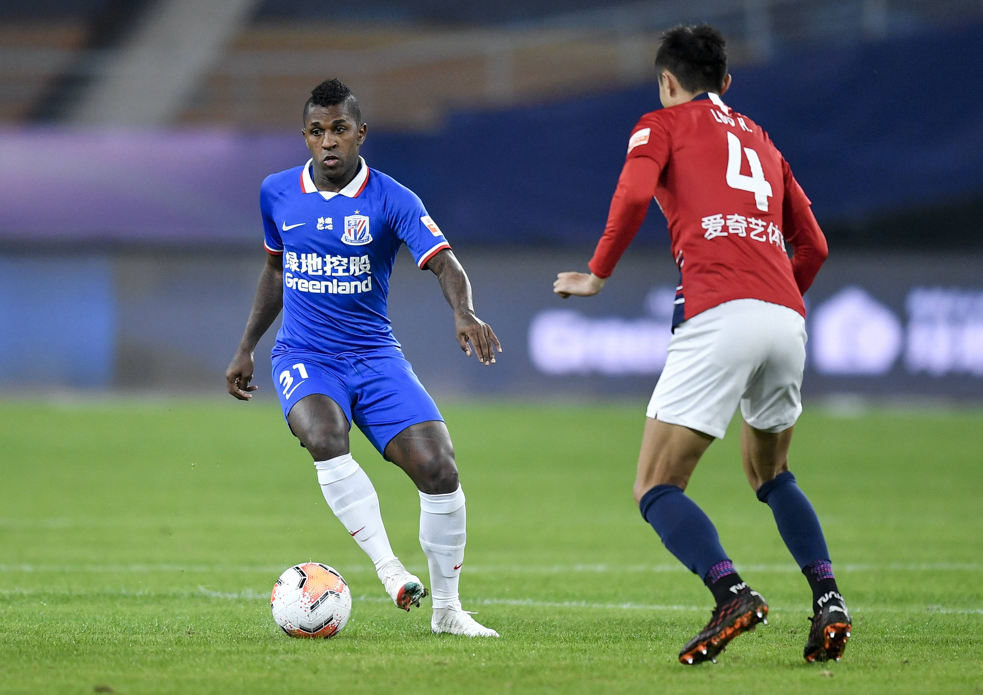 CBA：福建队凭借外援爆发击退深圳（CBA：外援发威助福建力克深圳）