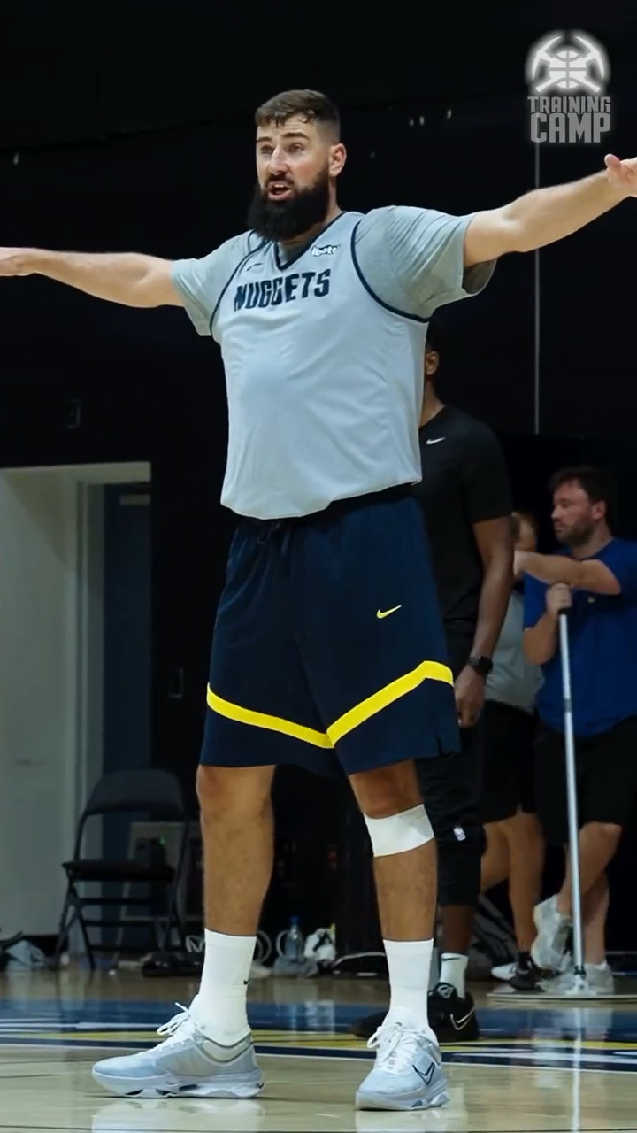 记者：杨希、向余望对阵韩国U22时大概率无法出场（记者：杨希、向余望对韩U22之战大概率缺席）