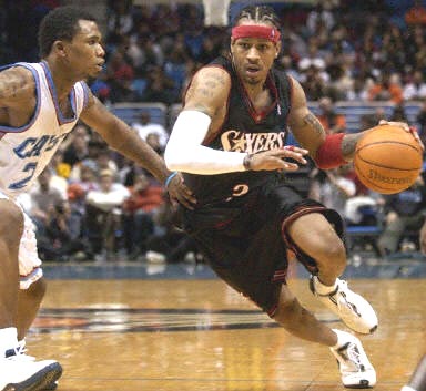 亚冠精英东亚区最新积分榜：海港继续垫底，成都跌至倒数第二（亚冠精英东亚赛区积分最新出炉：海港仍居末位，成都滑落至倒数第二）