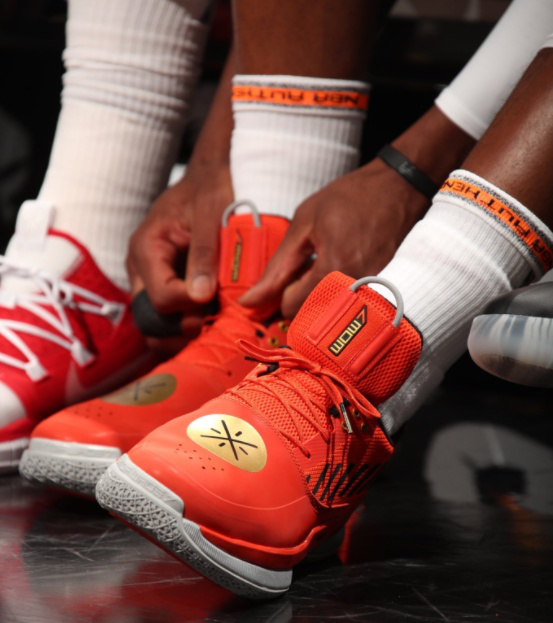 三位申花外援合约将到期，下轮亚冠或迎来告别战，特谢拉意外领衔（申花三外援合同临近到期，亚冠下轮或成告别之战，特谢拉意外领衔）