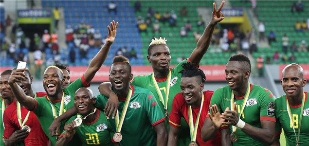 乔-科尔：当年切尔西首回合不敌巴萨后，穆帅痛斥全队没种（乔-科尔回忆：切尔西首回合负于巴萨后，穆里尼奥怒批全队缺乏血性）