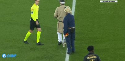 女子篮球联盟赛季焦点球员表现（女篮联盟本季核心球员表现解读）